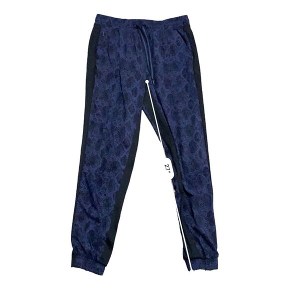 Athleta Printed Brooklyn Jogger in Dress Blue and Black Python Pants 6 - Picture 9 of 14